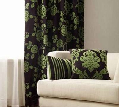 优雅布艺窗帘 提升家居格调的客厅装饰艺术